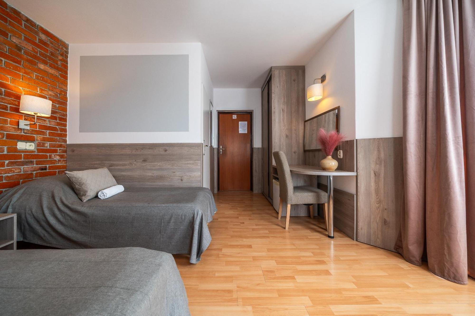 Max Apartamenty - Pokoje - Domki - Restauracja - Basen Мєлно Екстер'єр фото